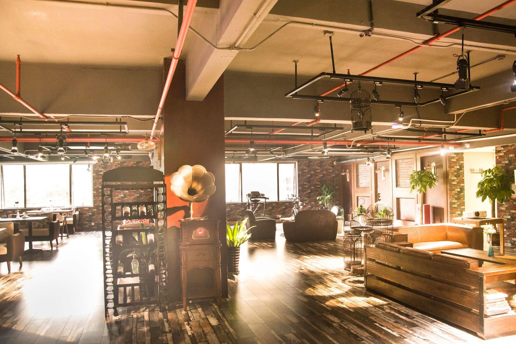 James Joyce Coffeetel Guangzhou International Convention & Exhibition Center Екстериор снимка